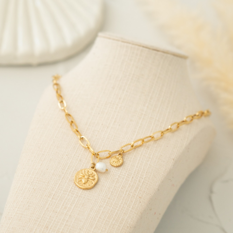 SHANTELE NECKLACE
